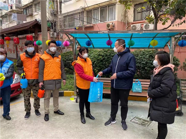 xingkong.com：2018微信女生好听昵称大全女生小清新简短英文带翻译名字